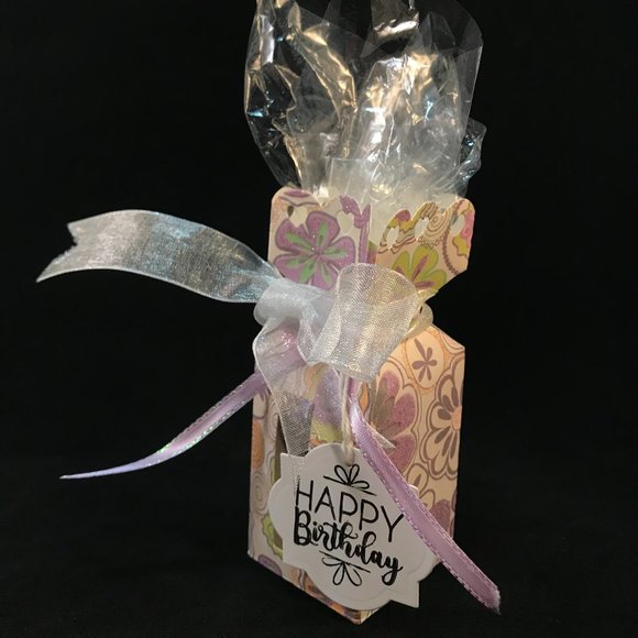 Candy and Chocolate Bonbonniers - Picture 1 of 3